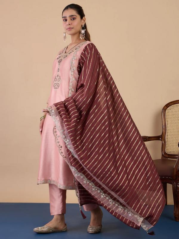 VP 9840 P Women's Designer Kurta Pant Set Premium Pattern Collection